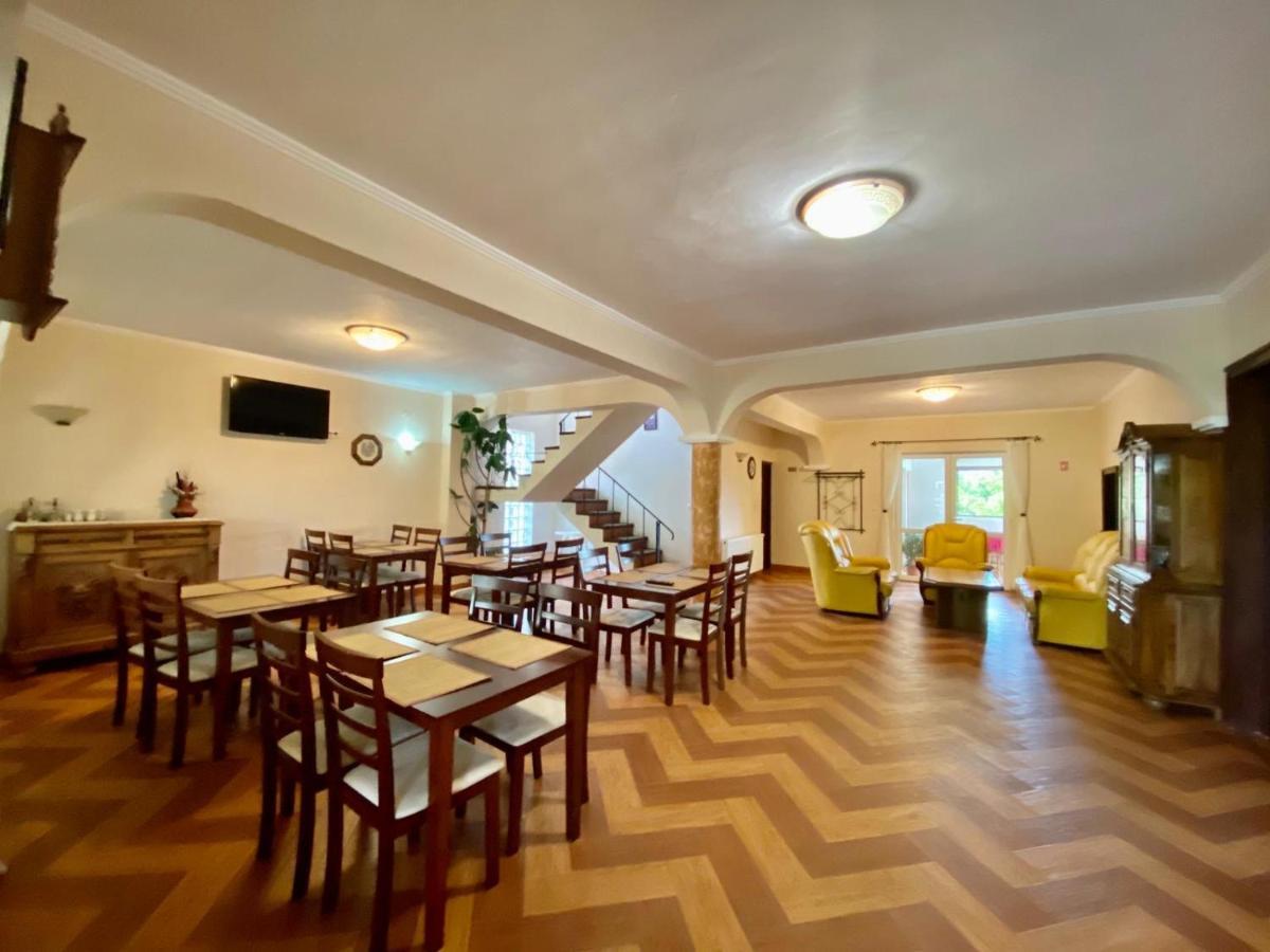 Hotel Casa Centiu Bran  Exteriér fotografie